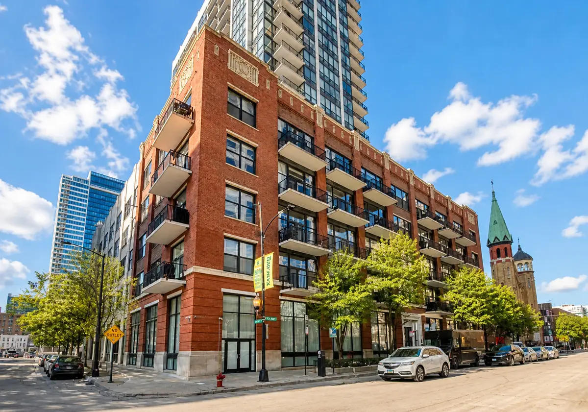 210 S Desplaines Street #2203, Chicago, IL 60661 - #1