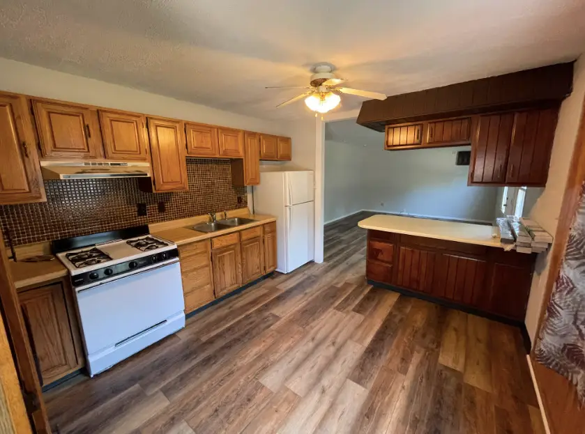 1902 W Kirby Avenue, Champaign, IL 61821 - #3