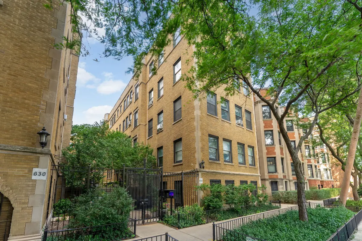 626 W Waveland Avenue #3B, Chicago, IL 60613 - #1