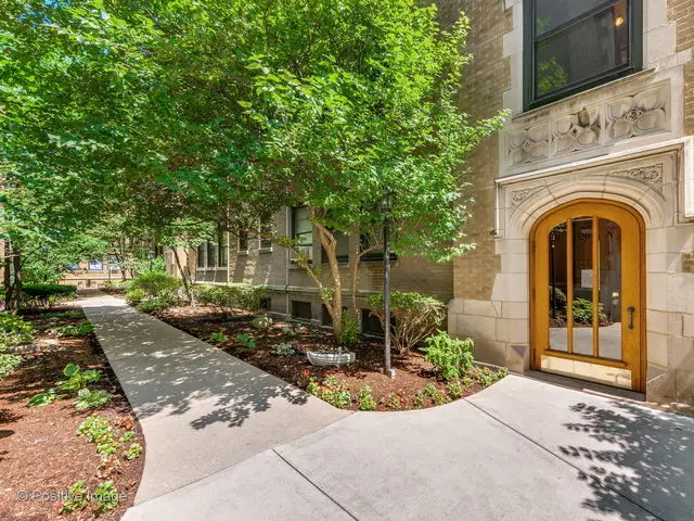 626 W Waveland Avenue #3B, Chicago, IL 60613 - #2