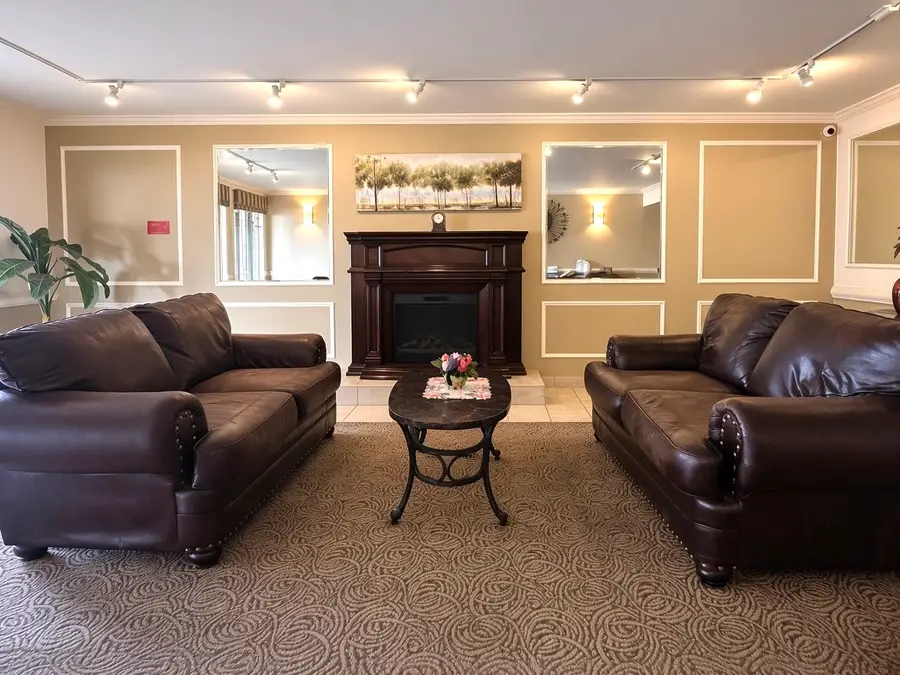 841 N York Road #128, Elmhurst, IL 60126 - #2