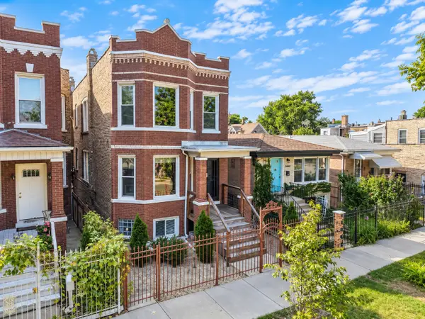 1438 N Central Park Avenue, Chicago, IL 60651
