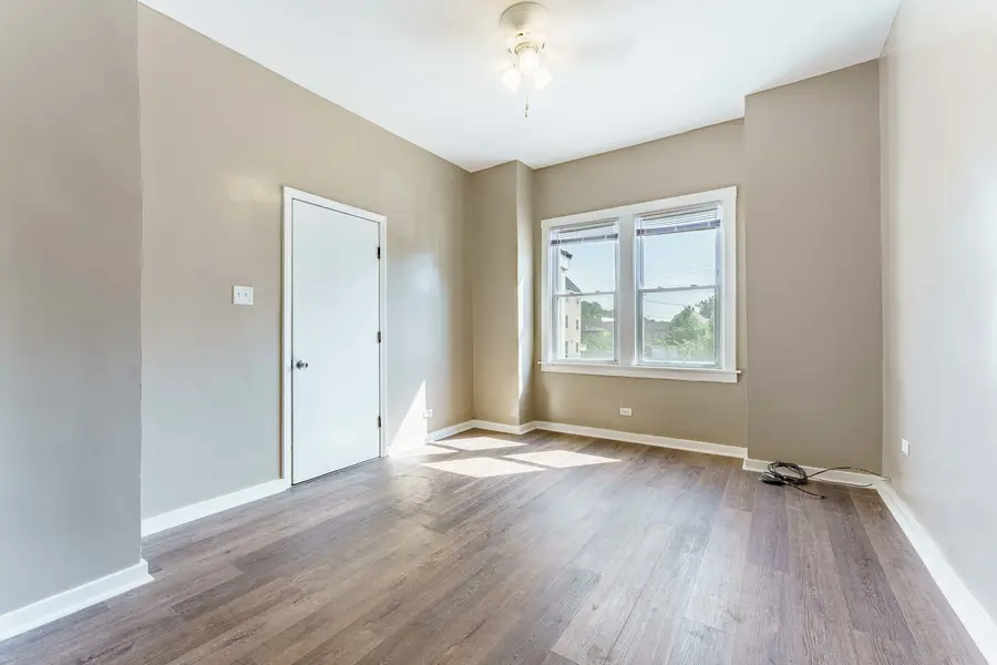 9018 S Houston Avenue, Chicago, IL 60617 - #3