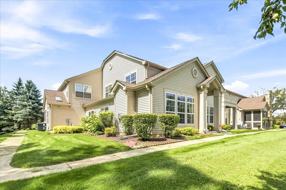 2503 Oak Drive #2503, West Dundee, IL 60118 - #1
