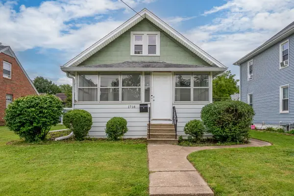 1718 13th Avenue, Moline, IL 61265
