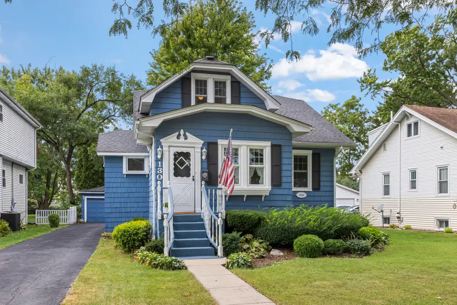 130 S Yale Avenue, Villa Park, IL 60181 - #2