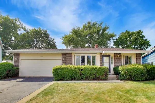 1009 Beverly Court, Lombard, IL 60148