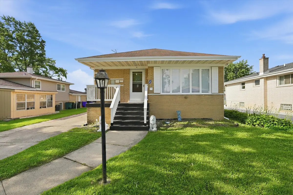 146 W 27th Street, Chicago Heights, IL 60411 - #1