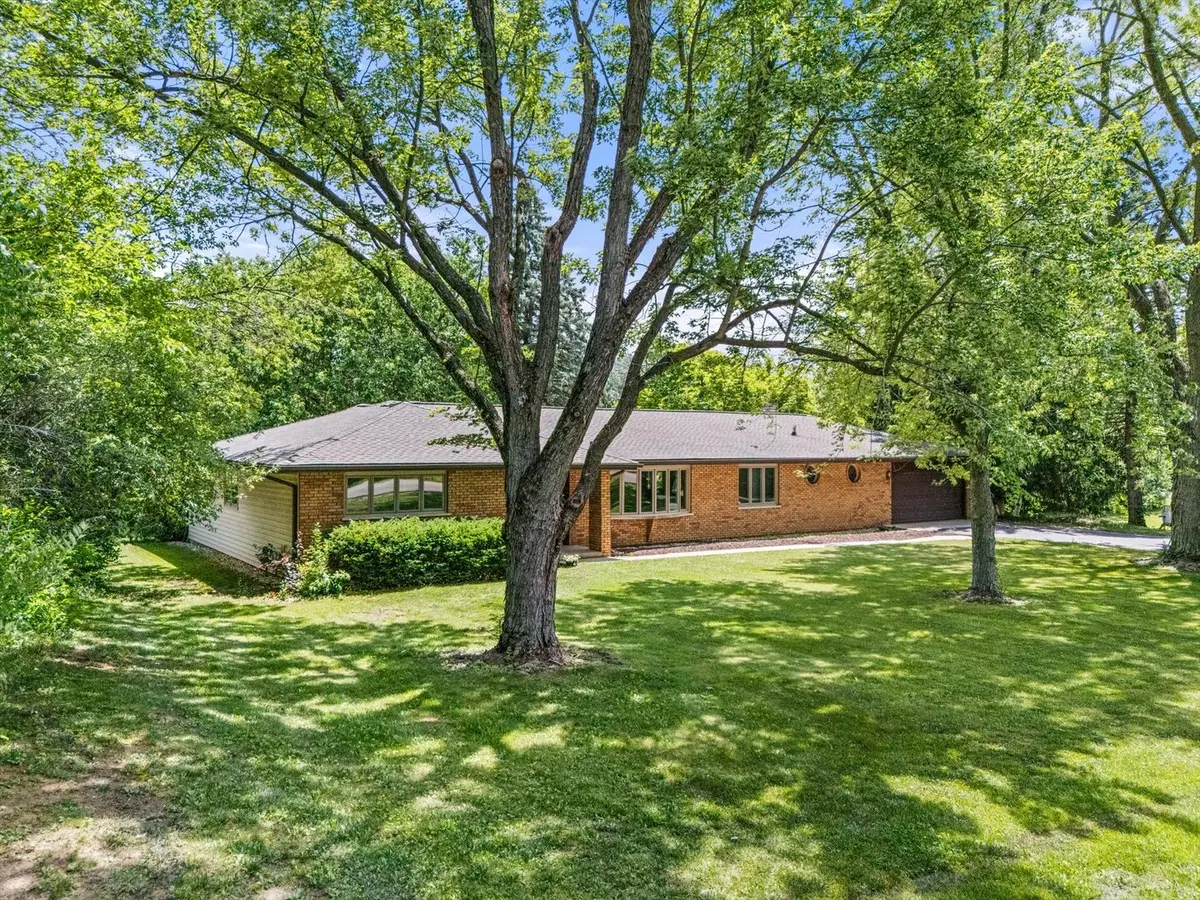 36W186 River Grange Road, Saint Charles, IL 60175 - #1