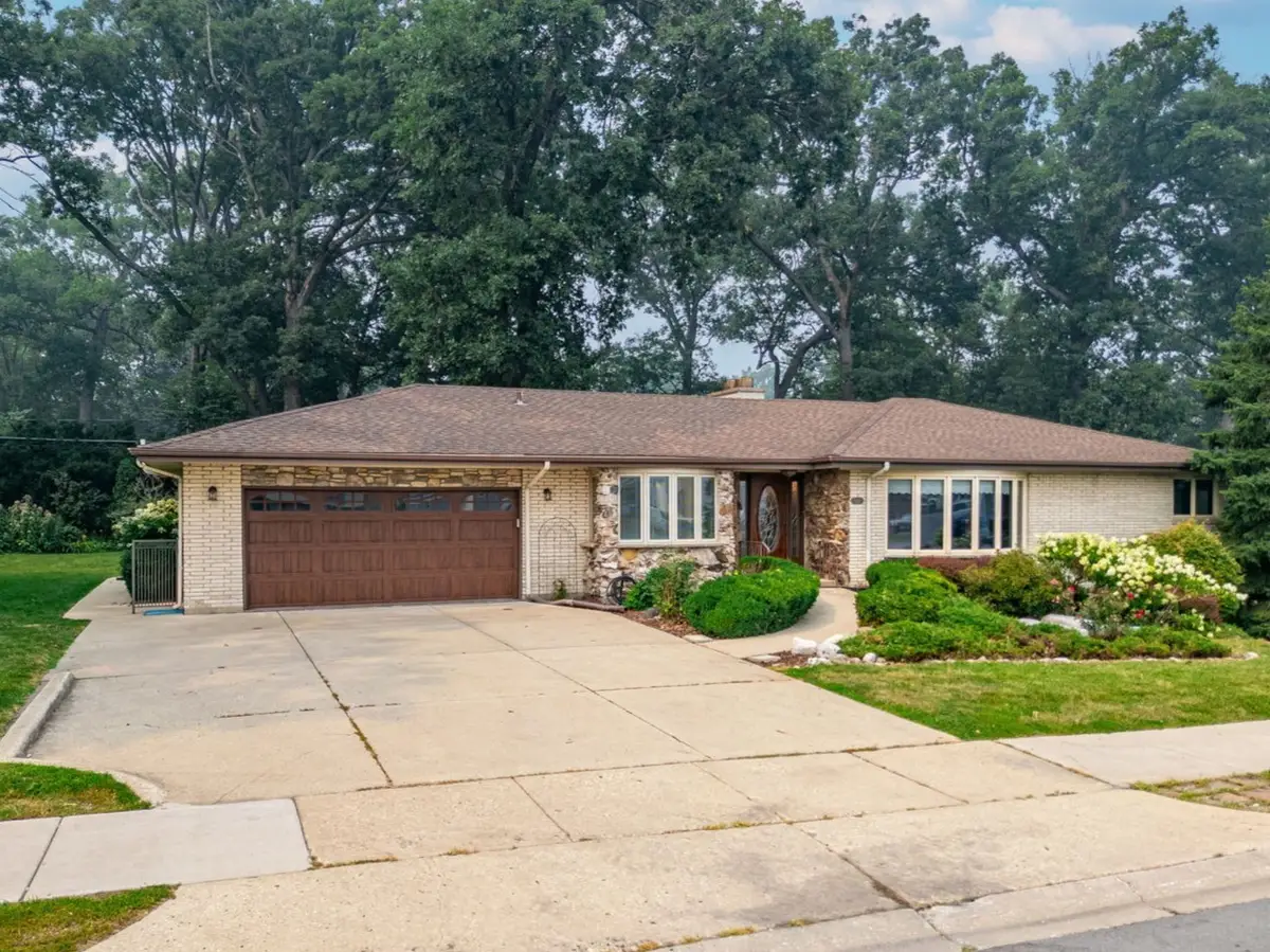 304 E Irving Park Road, Roselle, IL 60172 - #1