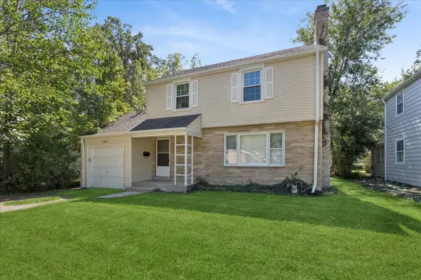 1947 Lake Avenue, Wilmette, IL 60091