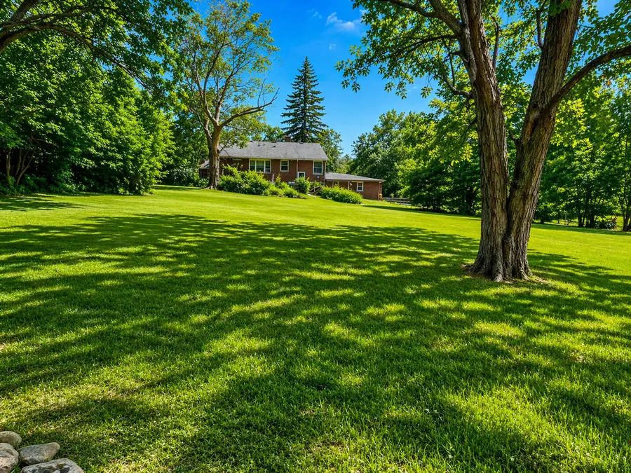 22W130 Irving Park Road, Roselle, IL 60172 - #2