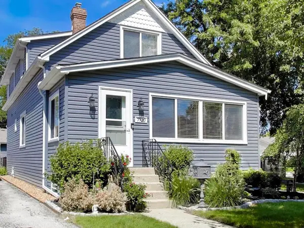7720 W 65th Place, Bedford Park, IL 60501