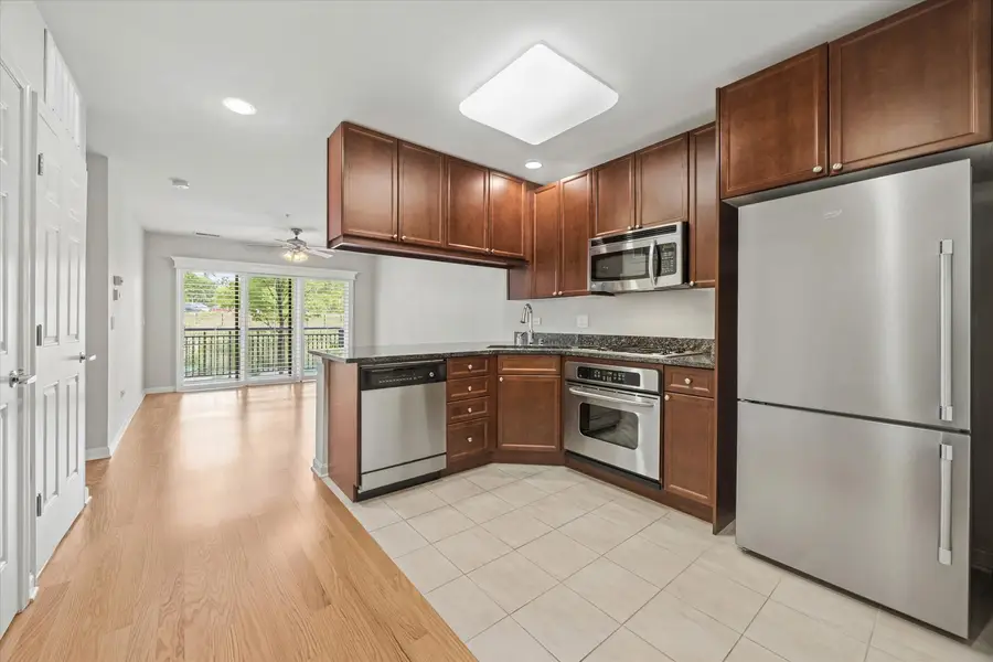255 E Liberty Drive #203, Wheaton, IL 60187 - #3