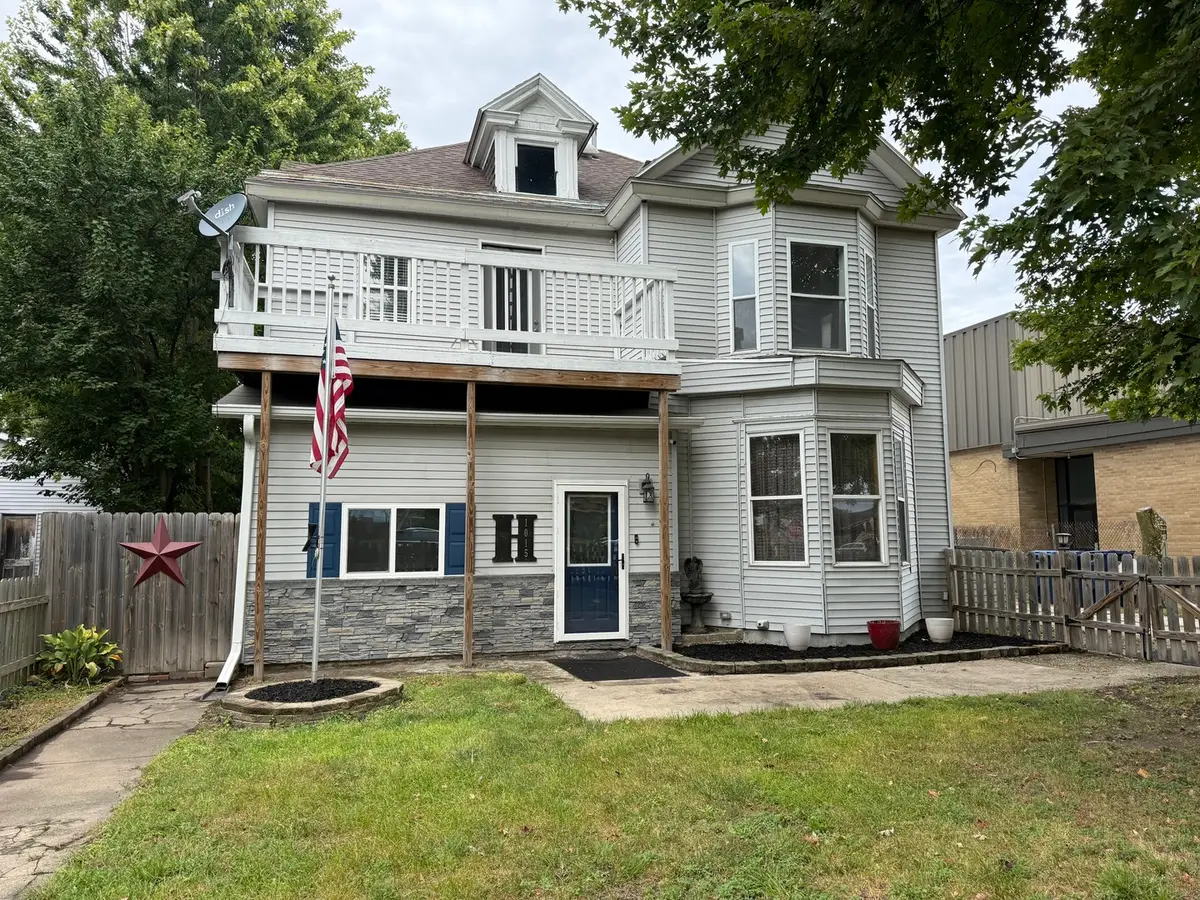 1015 6th Street, Lasalle, IL 61301 - #1