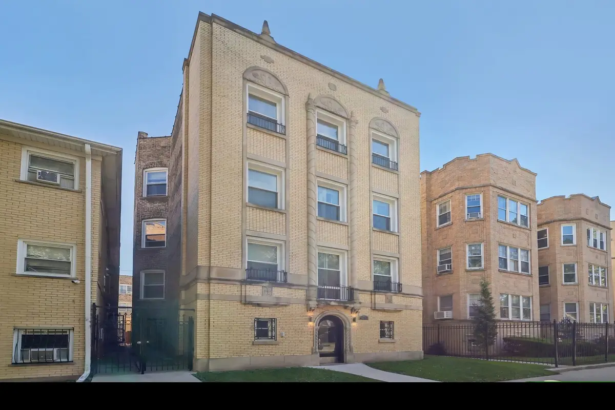 6235 N Francisco Avenue, Chicago, IL 60659 - #1