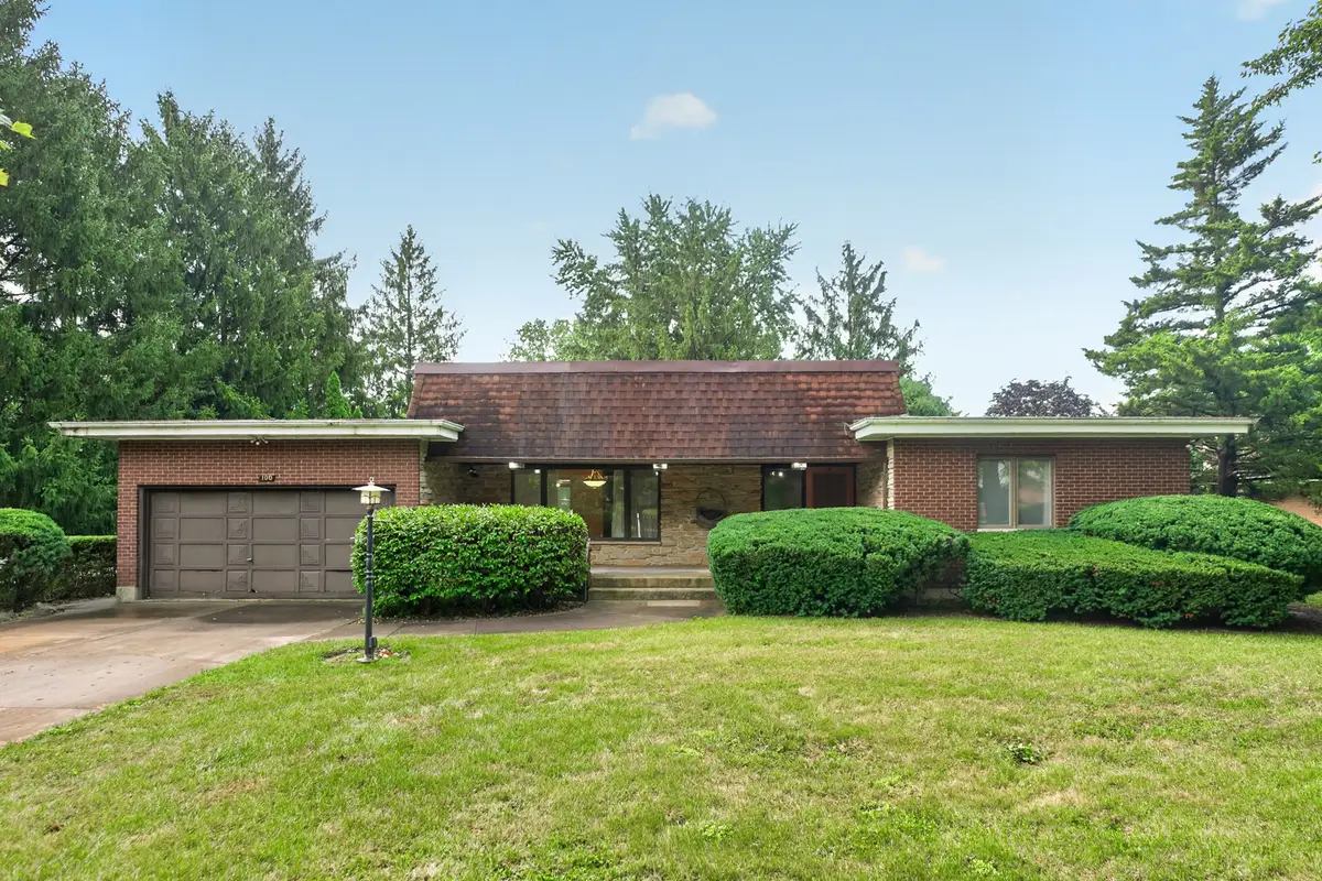 100 Forsythe Lane, Dekalb, IL 60115 - #1