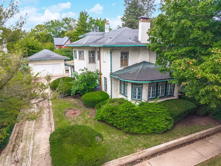 100 N Walnut Street, Pontiac, IL 61764 - #2