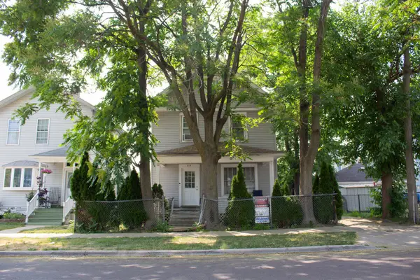 218 Beach Street, Aurora, IL 60505