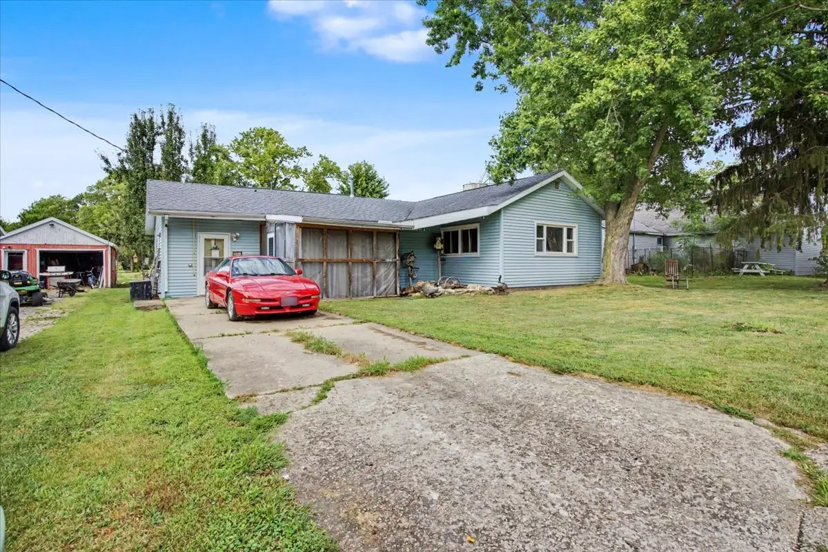 206 Park Street, Cornell, IL 61319 - #1