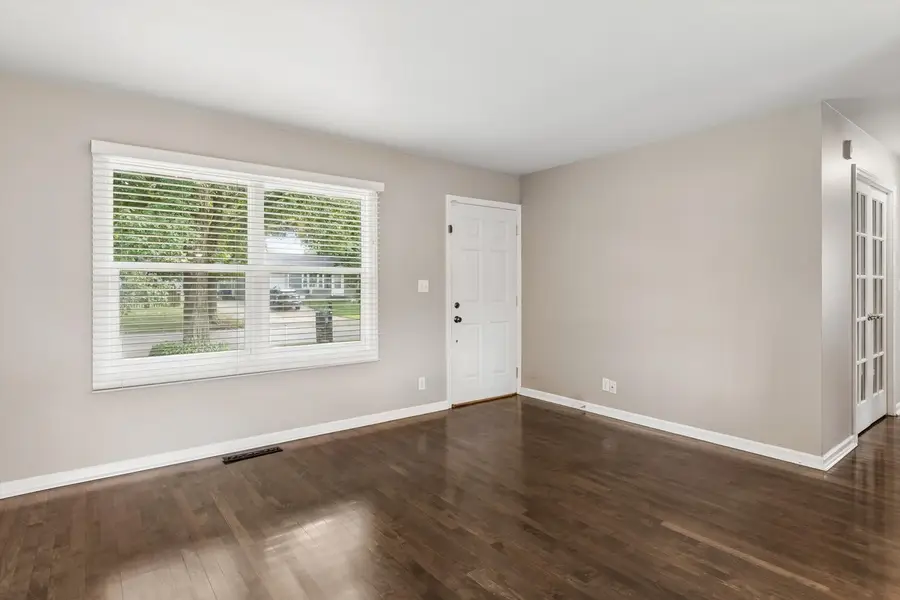 Address Withheld By Seller, Geneva, IL 60134 - #3