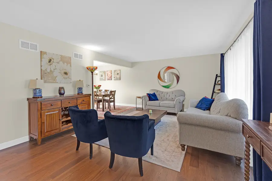 1320 Deerfield Place, Highland Park, IL 60035 - #3