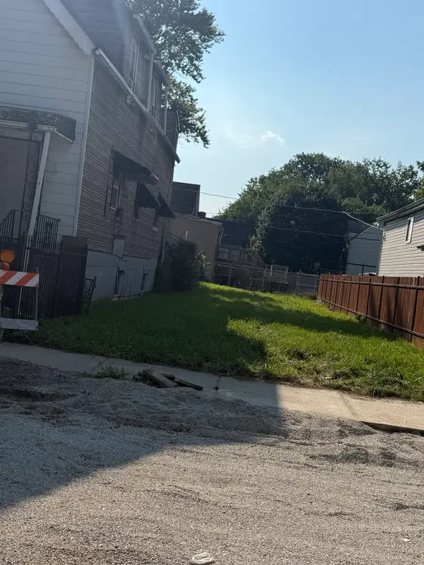 5350 S Peoria Street, Chicago, IL 60609