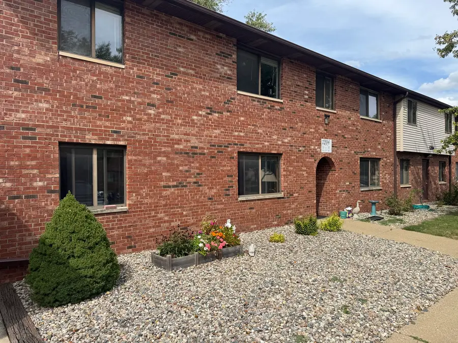 1204 Dean Drive #5, Urbana, IL 61802 - #2