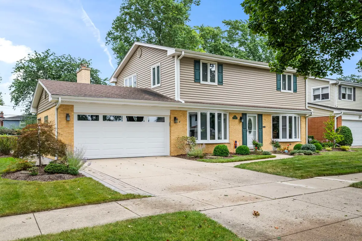221 S Rammer Avenue, Arlington Heights, IL 60004 - #1