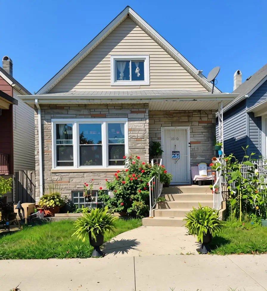 8518 S Exchange Avenue, Chicago, IL 60617 - #1