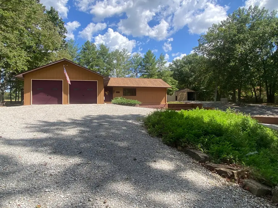 5702 N Thompsonville Road, Thompsonville, IL 62890 - #3