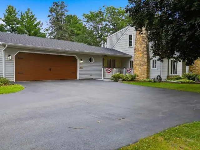 902 W Washington Street, Oregon, IL 61061 - #3