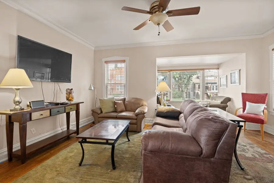 4865 W Cornelia Avenue, Chicago, IL 60641 - #2