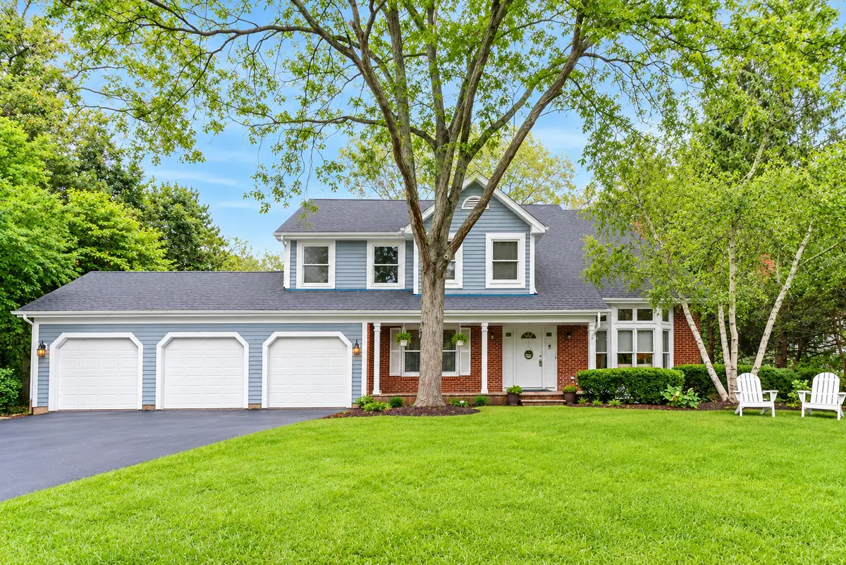 2140 Kenton Lane, Green Oaks, IL 60048 - #1