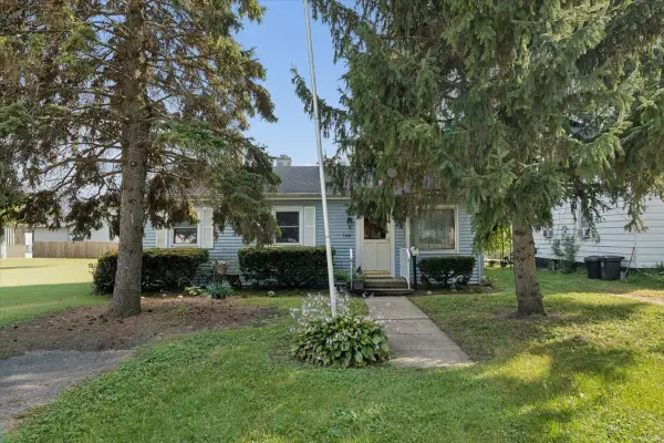 1140 Rathbone Avenue, Aurora, IL 60506