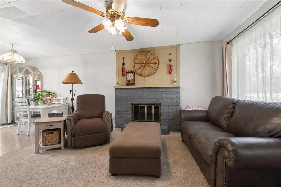 1140 Rathbone Avenue, Aurora, IL 60506 - #2