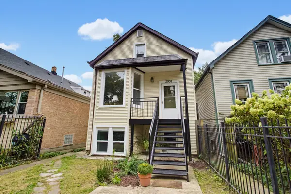 2931 W Belden Avenue, Chicago, IL 60647