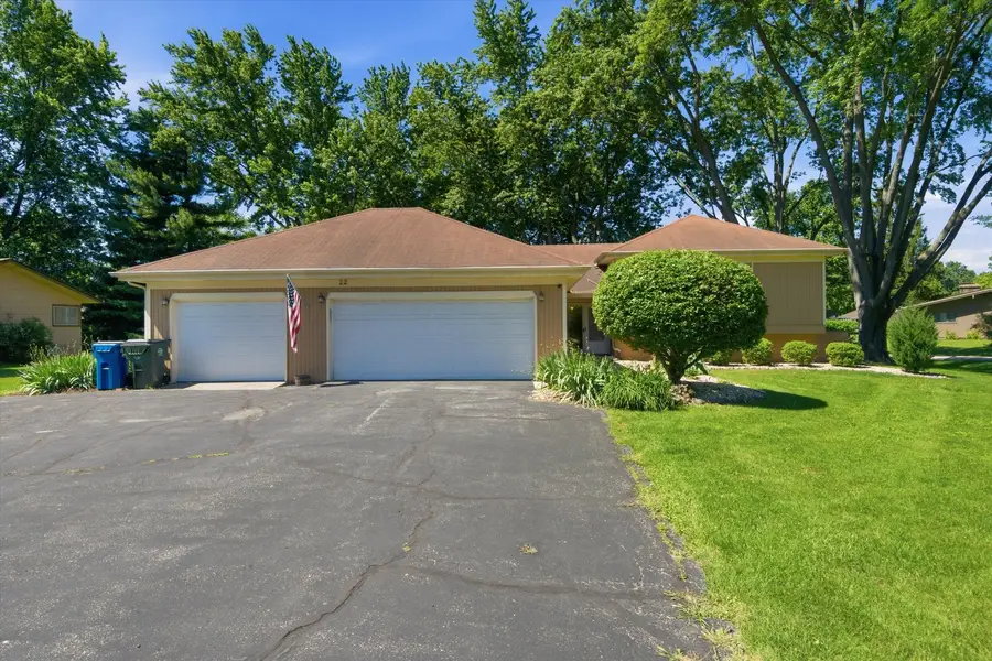 22 Plum Court, Sleepy Hollow, IL 60118 - #2