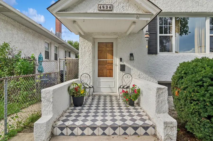 4834 W Cullom Avenue, Chicago, IL 60641 - #2