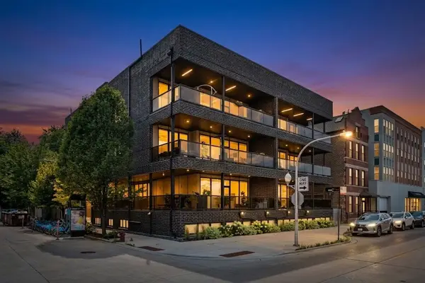 2324 N Winchester Avenue #102, Chicago, IL 60614