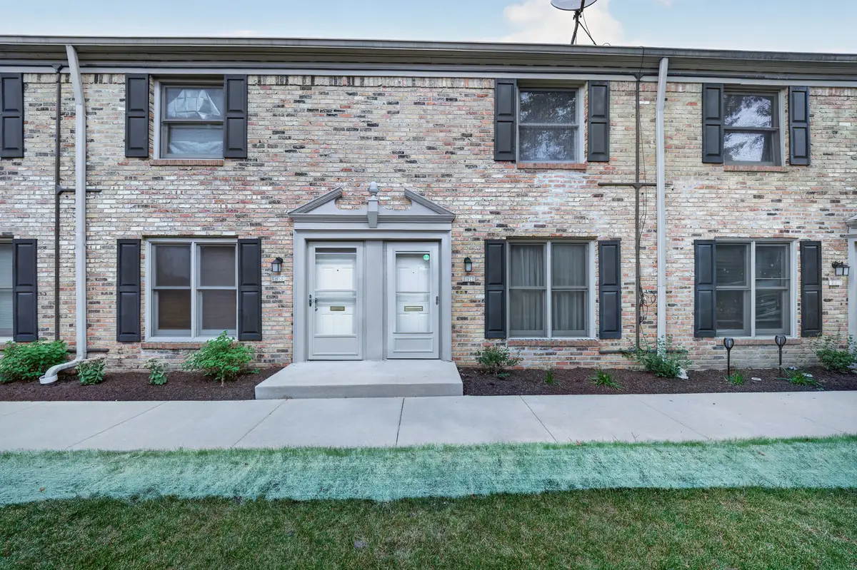 1714 Sessions Walk, Hoffman Estates, IL 60169 - #1