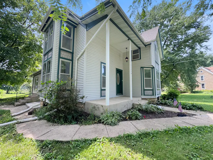 1123A Inlet Road, Amboy, IL 61310 - #2
