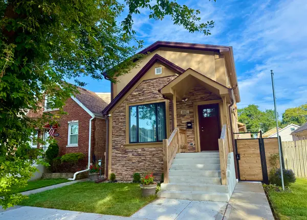3337 N Orange Avenue, Chicago, IL 60634