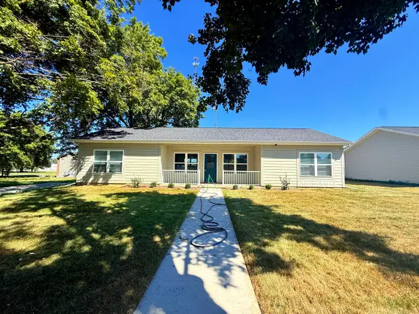 304 Elm Street, Mclean, IL 61754