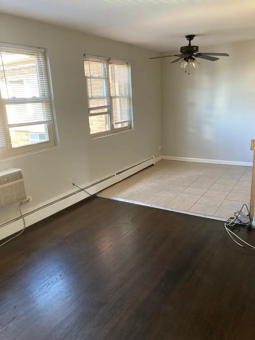 2420 W Berwyn Avenue #304, Chicago, IL 60625 - #3