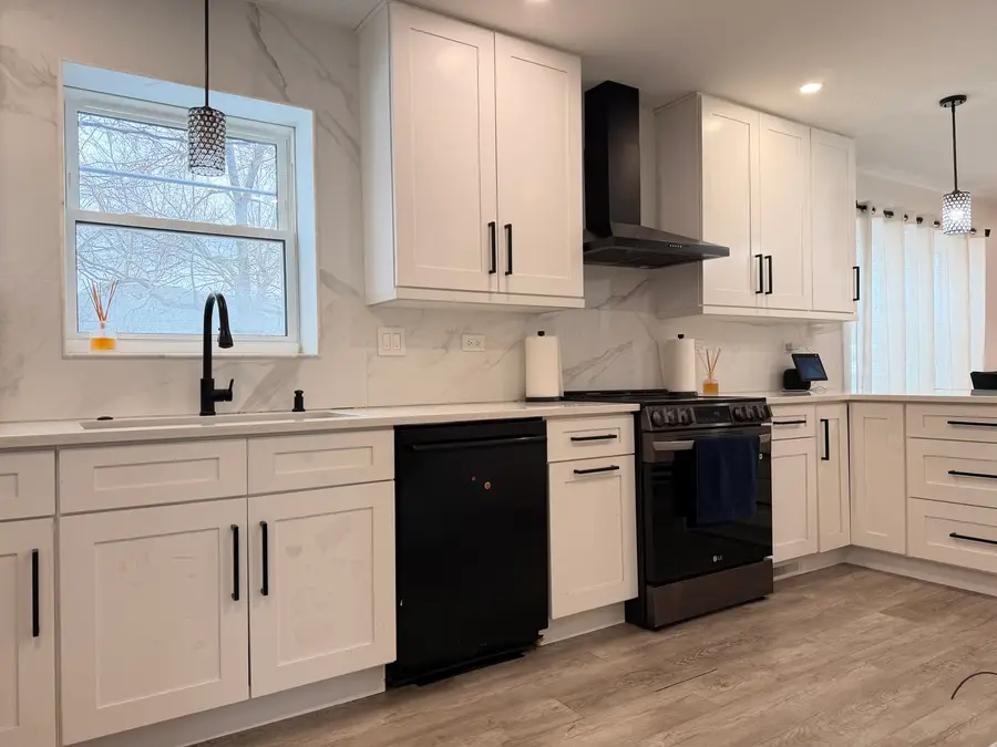 3301 N Austin Avenue, Chicago, IL 60634 - #3