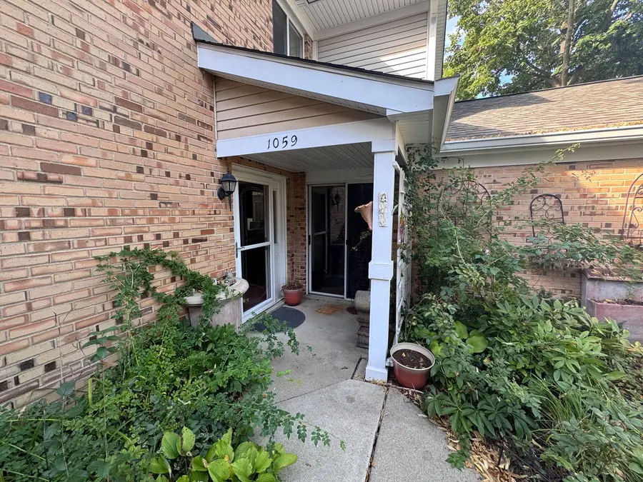 1059 Courtland Drive, Buffalo Grove, IL 60089 - #3