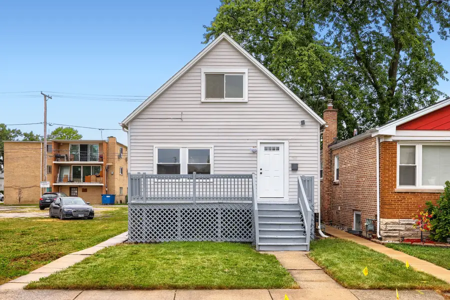 12540 S Wood Street, Calumet Park, IL 60827 - #2