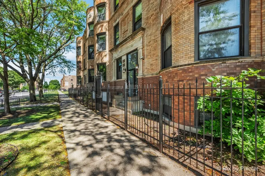 5207 S Indiana Avenue #2, Chicago, IL 60615 - #3
