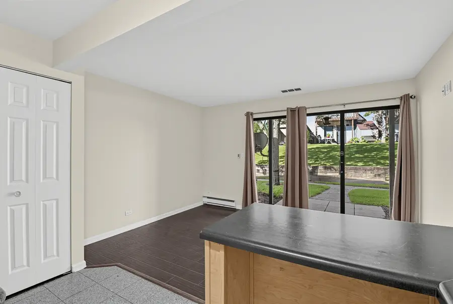 20 Saint Thomas Colony Street #5, Fox Lake, IL 60020 - #3